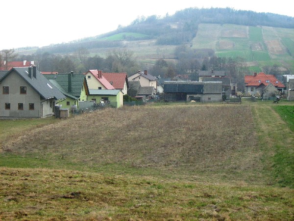 Sprzedam Atrakcyjną Działkę Budowlaną Masłów Pierwszy K/kielc 3